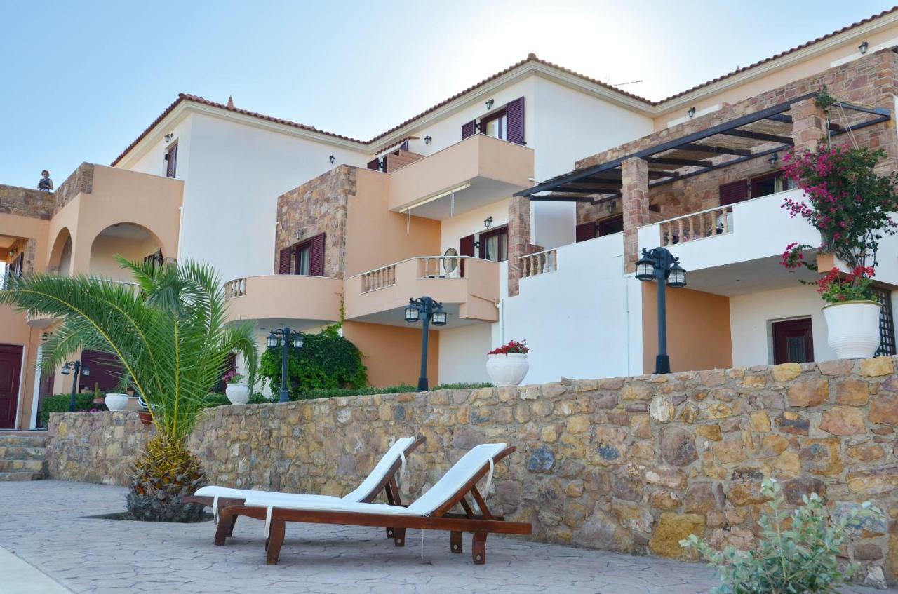 Anais Apartments Megas Limnionas Exterior photo