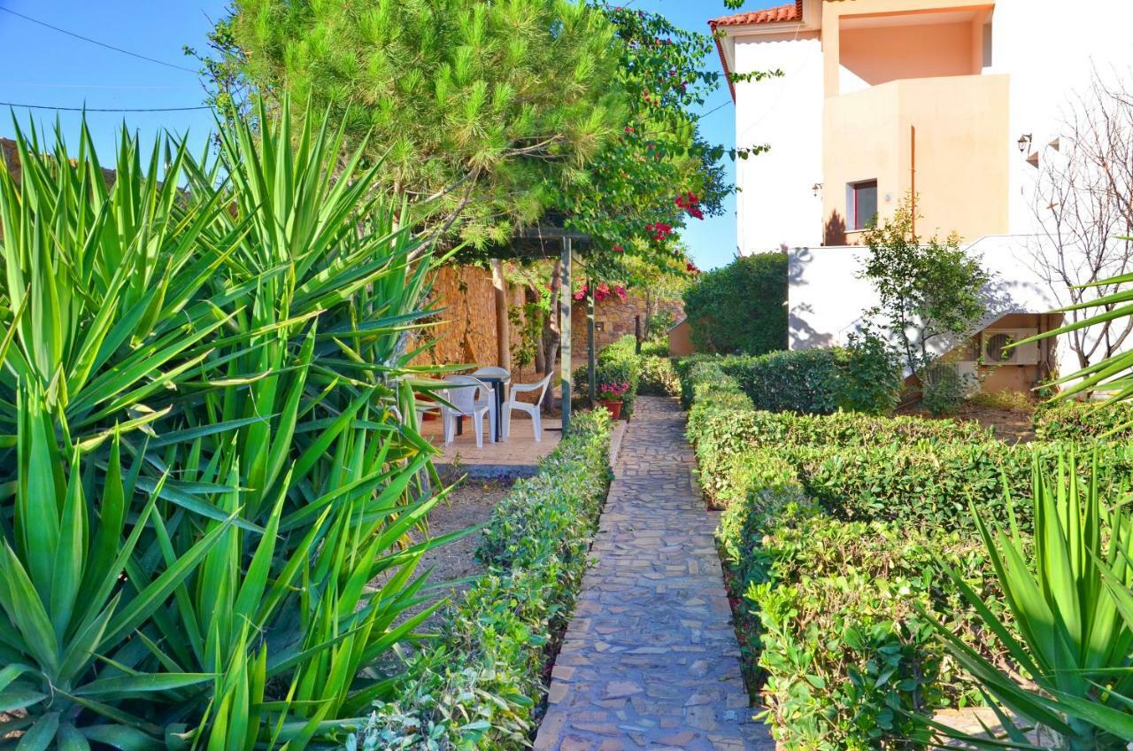 Anais Apartments Megas Limnionas Exterior photo
